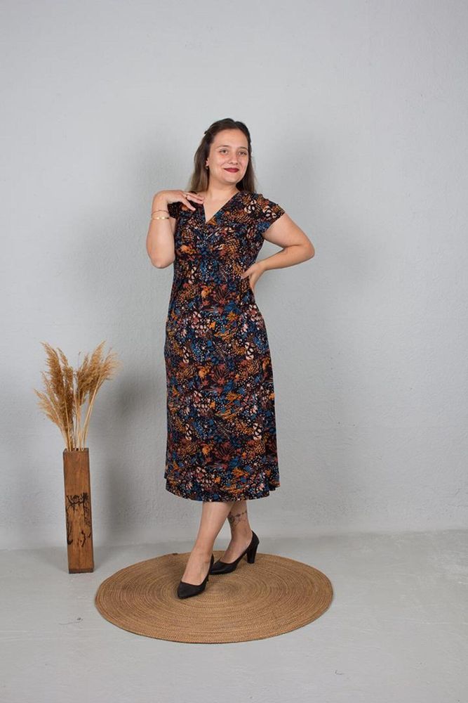 Büyük Beden Kruveze Yaka Elbise Desenli Elb672