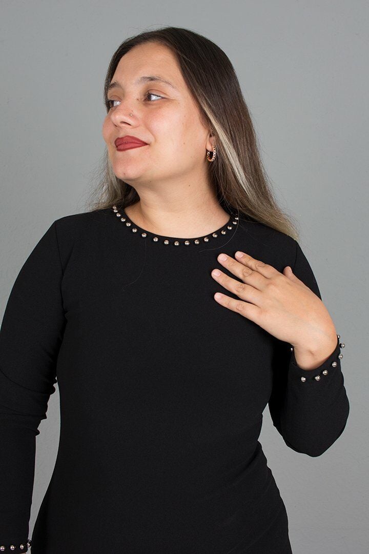 Büyük Beden Yaka Ve Kol İnci Detaylı Siyah