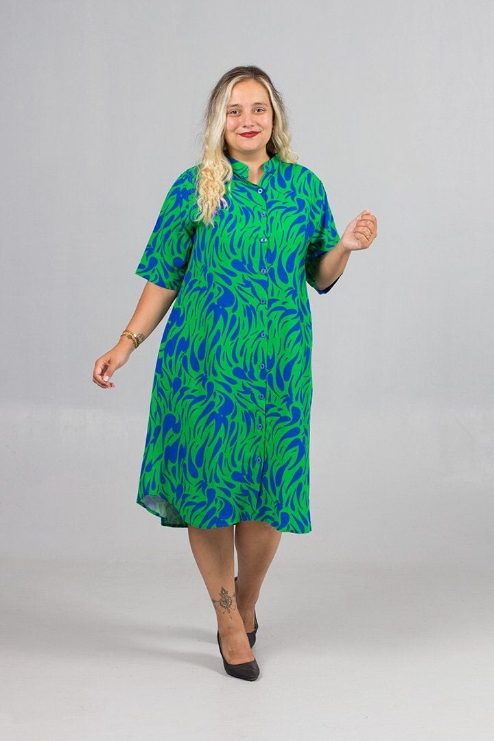 Büyük Beden Yeşil Desenli Dokuma Viskon Hakim Yaka Gömlek Elbise