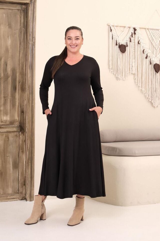 Büyük Beden Siyah V Yaka Tam Boy Elbise – Viskon Likralı Rahat Şıklık