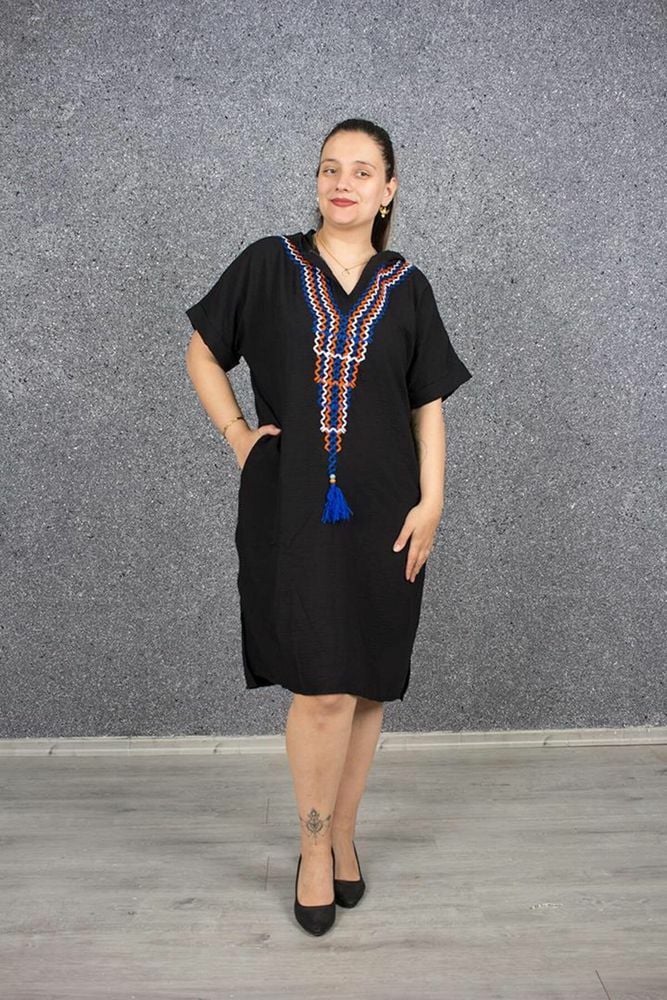 Büyük Beden Kapşonlu Nakış İşlemeli Keten Elbise Siyah Elb658