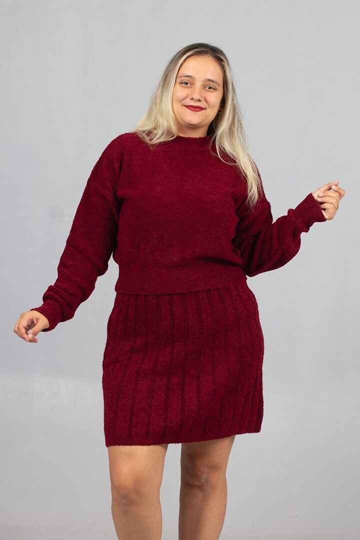 Bordo Enerjisi! 46 Bedene Kadar Tam Uyumlu Triko Etek Kazak Takım