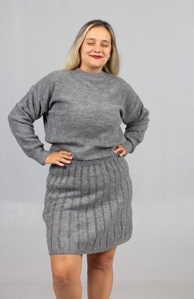 Sofistike Koyu Gri Triko Takım | 46 Bedene Kadar Asil Etek Kazak Kombini