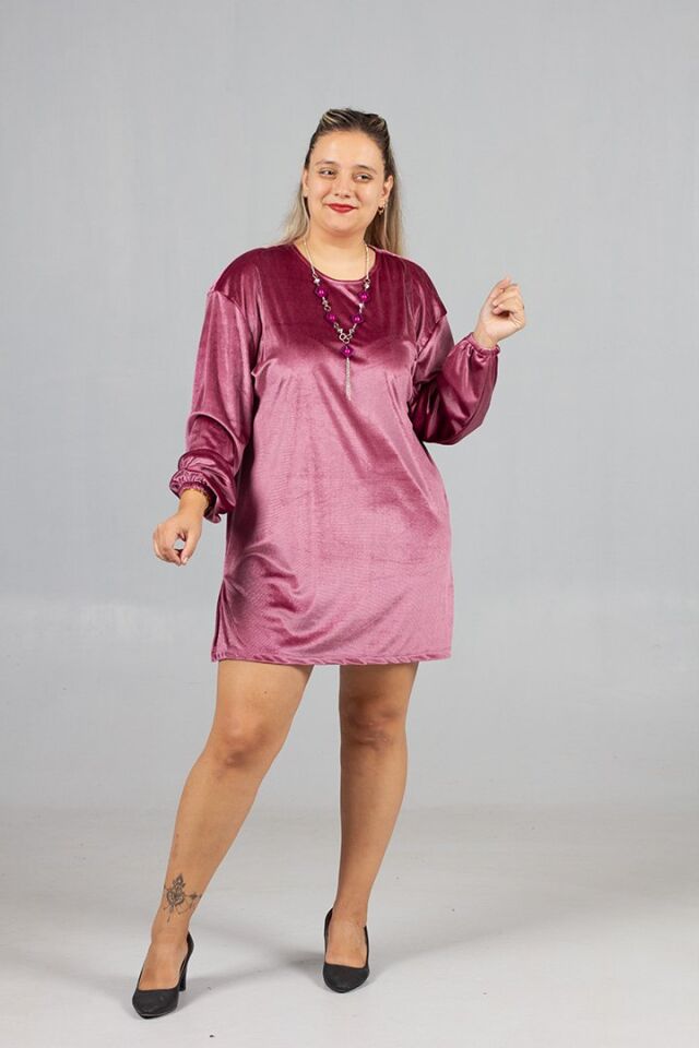 Maksimum Şıklık Kolyeli Büyük Beden Gül Kurusu Kadife Tunik