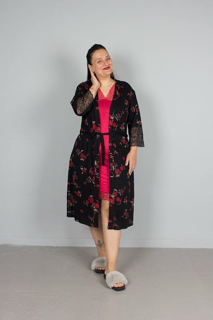 Büyük Beden Sabalığı Çiçek Desenli Gecelik Kırmızı