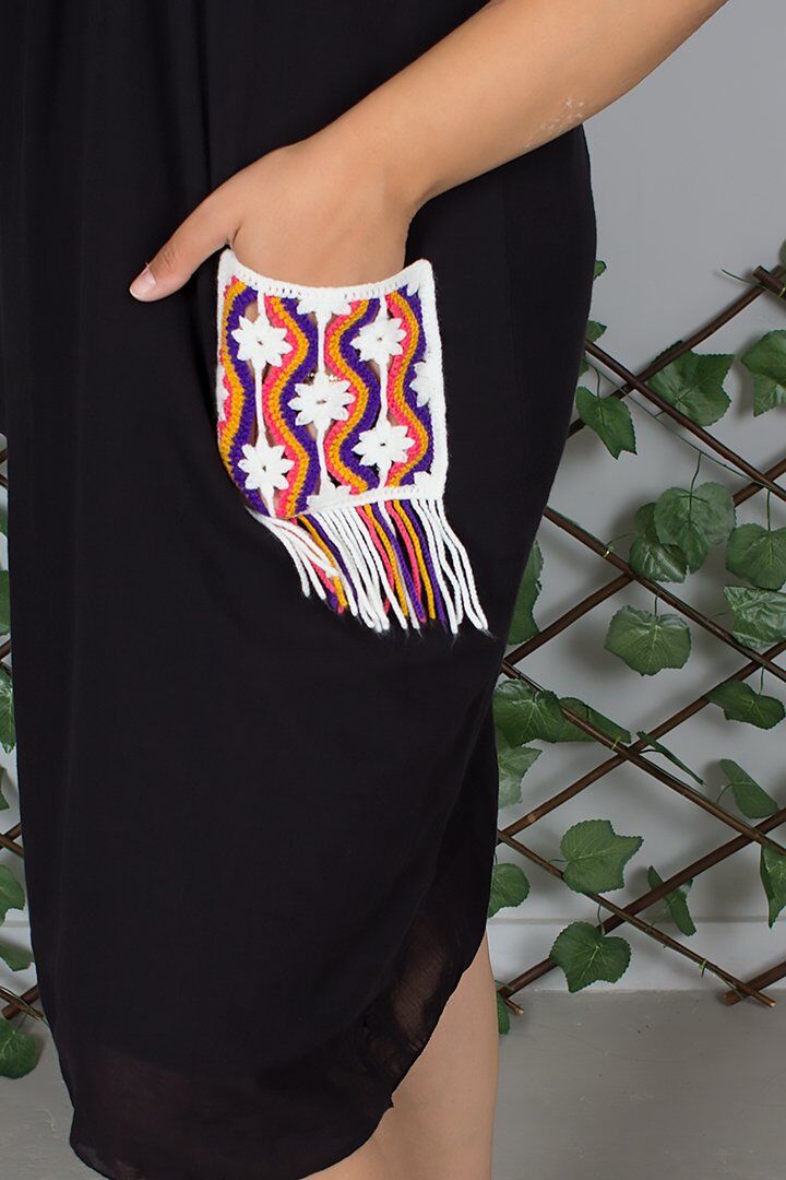 %100 Pamuk Otantik Siyah Elbise – Cep Nakış İşlemeli Büyük Beden Rahat Model