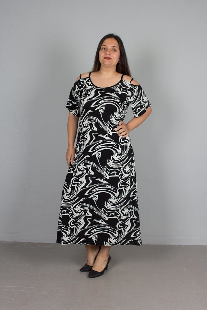 Büyük Beden Omuz Detaylı Likralı Viskon Desenli Elbise