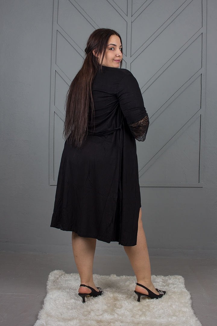 Büyük Beden dantel Detaylı Sabahlıklı Gecelik Siyah