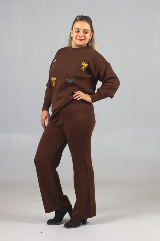 Kahverengi Triko Pantolon Kazak Takım