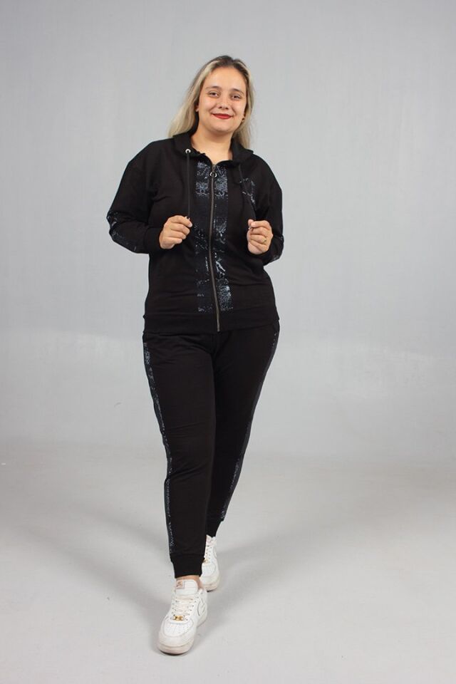 Taş İşlemeli Büyük Beden Eşofman Takım Şıklık ve Rahatlık Bir Arada