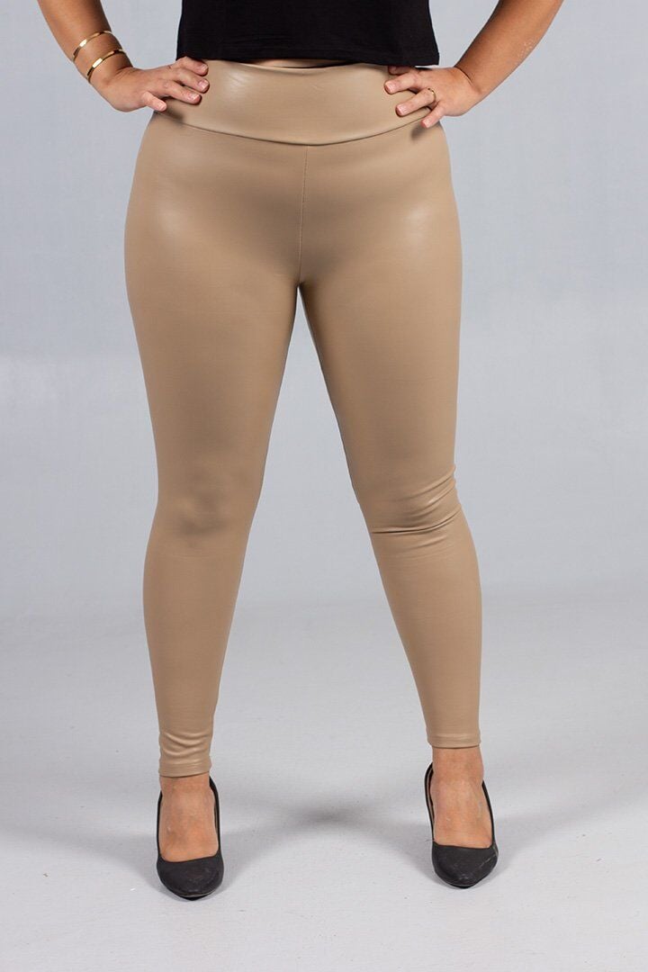 Büyük Beden Deri Görünümlü Yüksek Bel Tayt – İçi Süet Kahverengi Renk