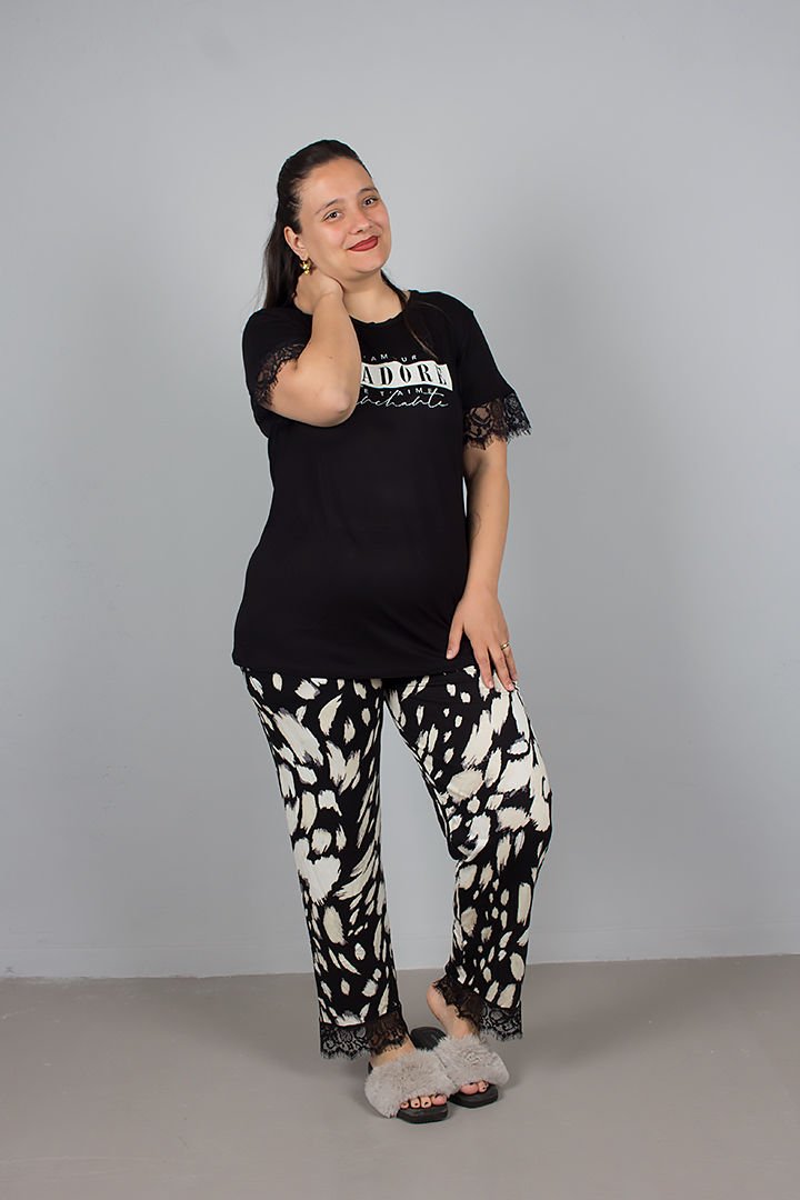 Büyük Beden Kol Ve Paça Dantel Detaylı Pijama Takım