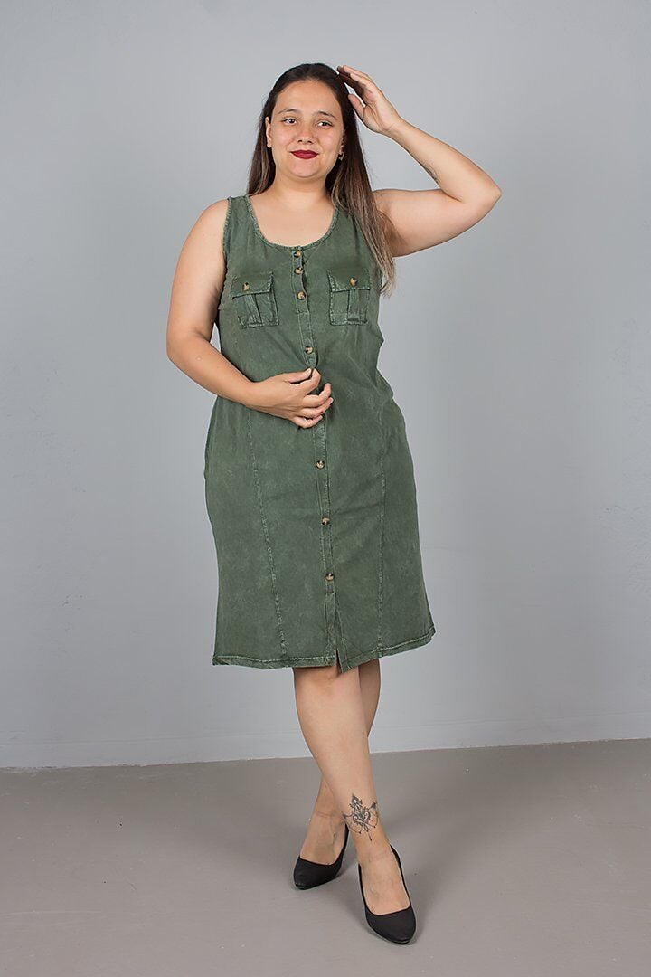 Düğmeli Kolsuz %100 Pamuk Yıkamalı Yeşil Elbise – 42-50 Beden Rahat Şıklık