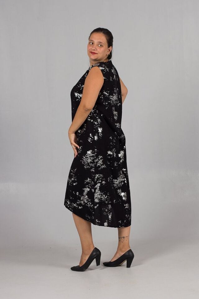 Yaldızlı Pamuk Şık ve Hafif Yaldızlı Kolsuz Elbise