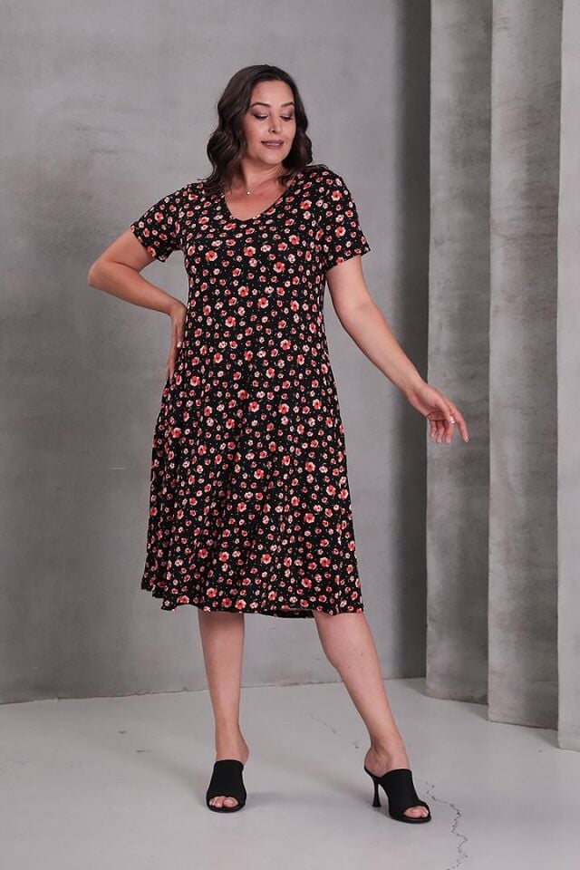 Büyük Beden V Yaka Cepli Kloş Etek Çiçekli Viskon Elbise