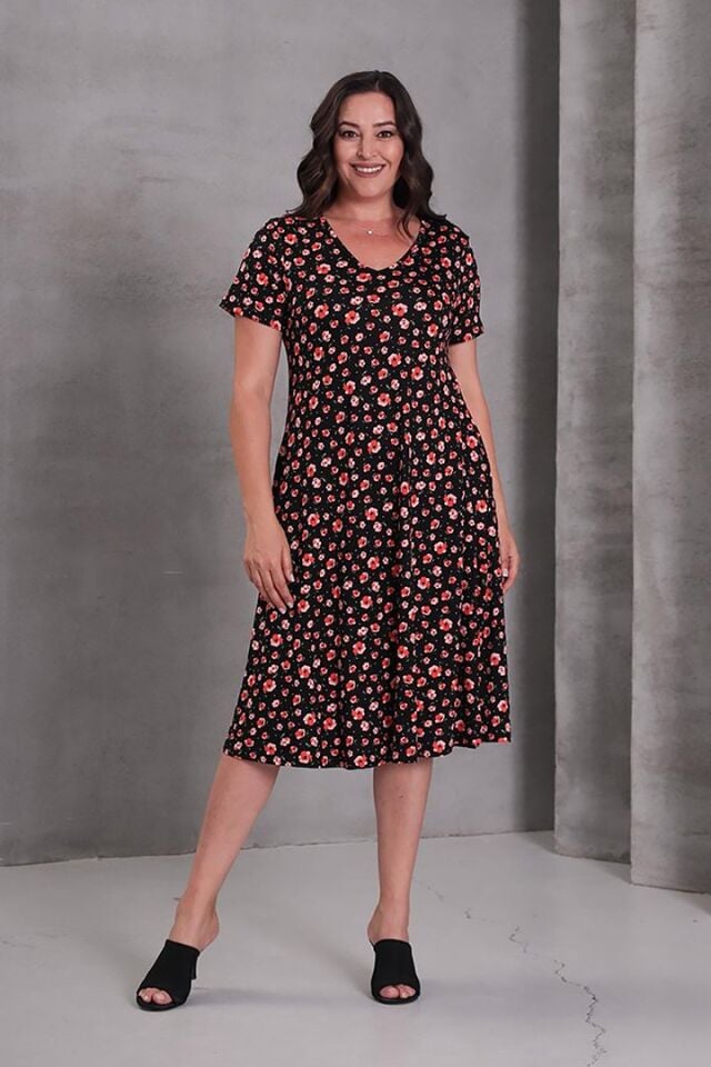 Büyük Beden V Yaka Cepli Kloş Etek Çiçekli Viskon Elbise