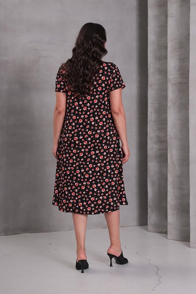 Büyük Beden V Yaka Cepli Kloş Etek Çiçekli Viskon Elbise