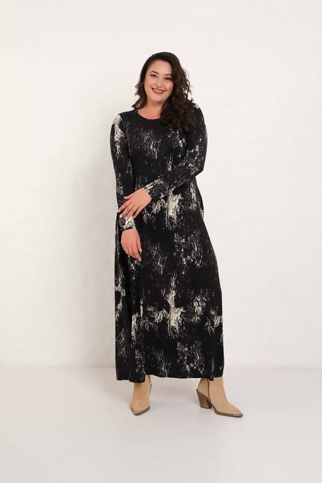 Zamansız Siyah Beyaz Desenli Maxi Elbise - Likralı Kadın Uzun Kollu