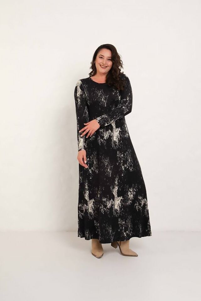 Zamansız Siyah Beyaz Desenli Maxi Elbise - Likralı Kadın Uzun Kollu