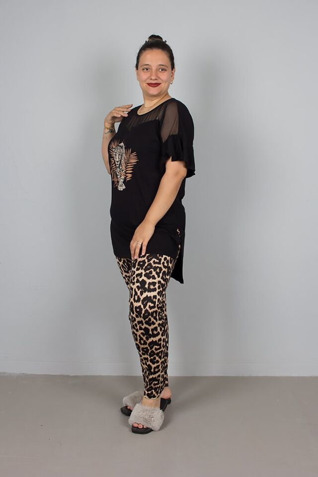 Leopar Şıklığıyla Rahatlık Buluştu! Büyük Beden Tüllü Viskon Pijama Takım
