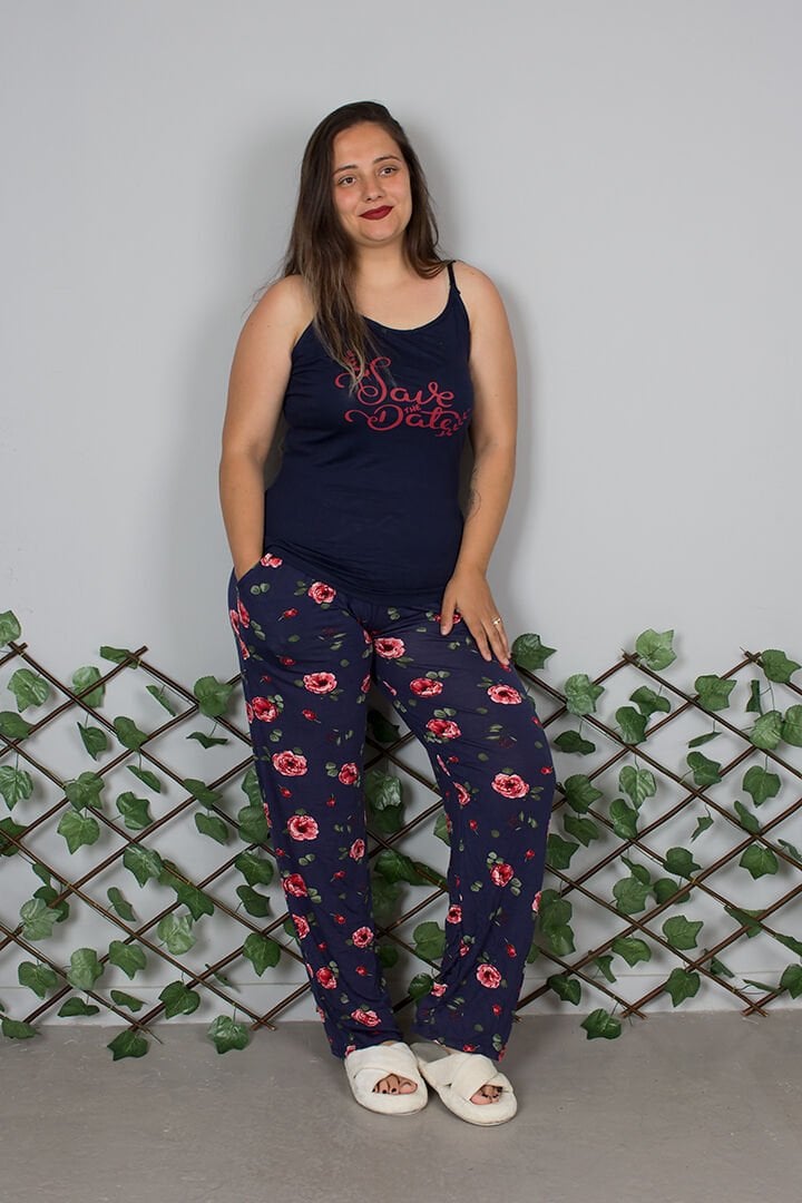 Büyük Beden Ayarlanabilir Askılı Çiçek Desenli Likralı Yumuşak Pijama Takımı