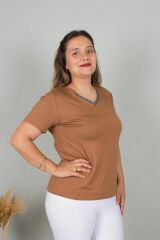 Büyük Beden Yakası Simli Bady Tİşört Renkli B111