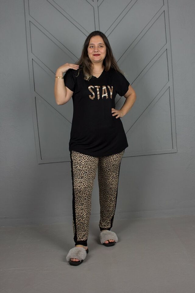 Büyük Beden Paçası Latikli V Yaka Pijama Takım