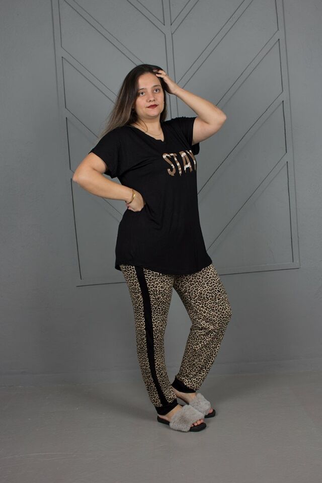Büyük Beden Paçası Latikli V Yaka Pijama Takım