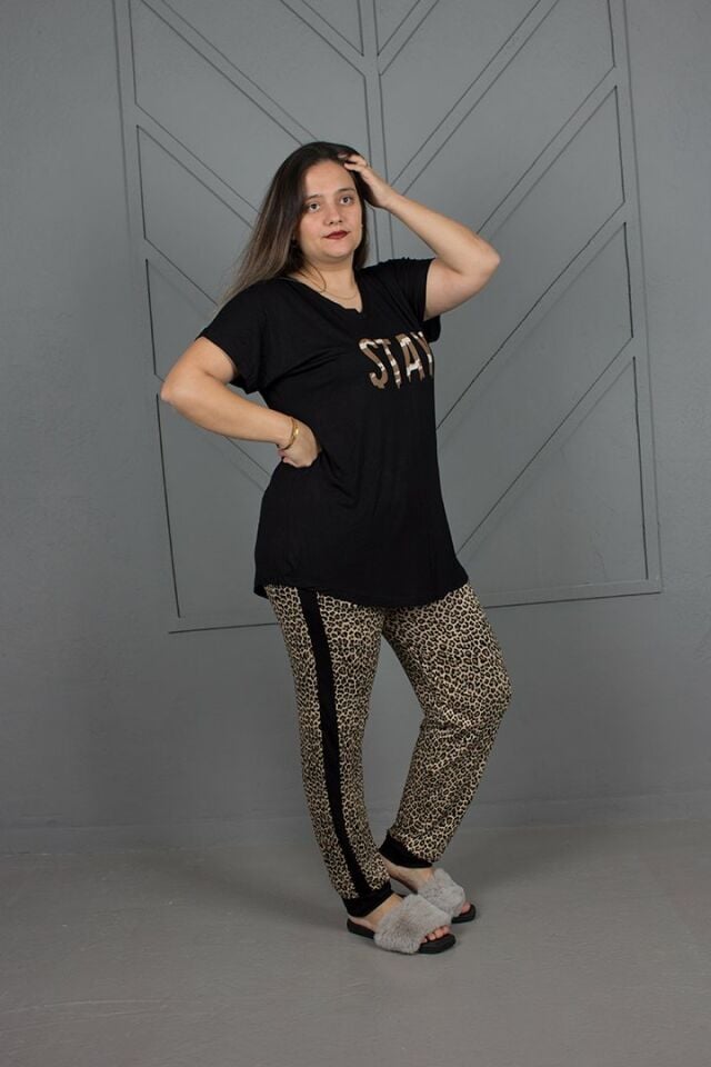 Büyük Beden Paçası Latikli V Yaka Pijama Takım