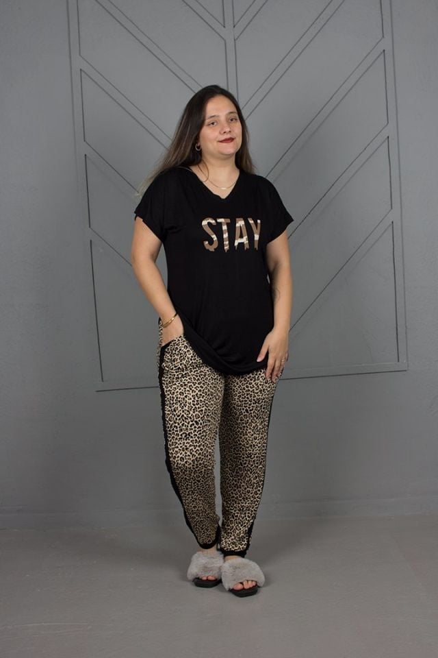 Büyük Beden Paçası Latikli V Yaka Pijama Takım
