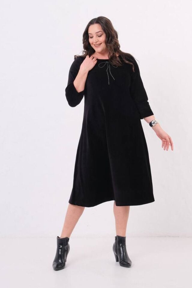 Büyük Beden Fitilli Penye Kadife Midiboy Elbise Siyah Likralı Şık ve Rahat