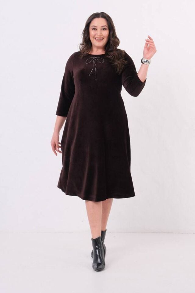 Büyük Beden Fitilli Penye Kadife Midiboy Elbise Kahverengi Likralı Şık ve Rahat