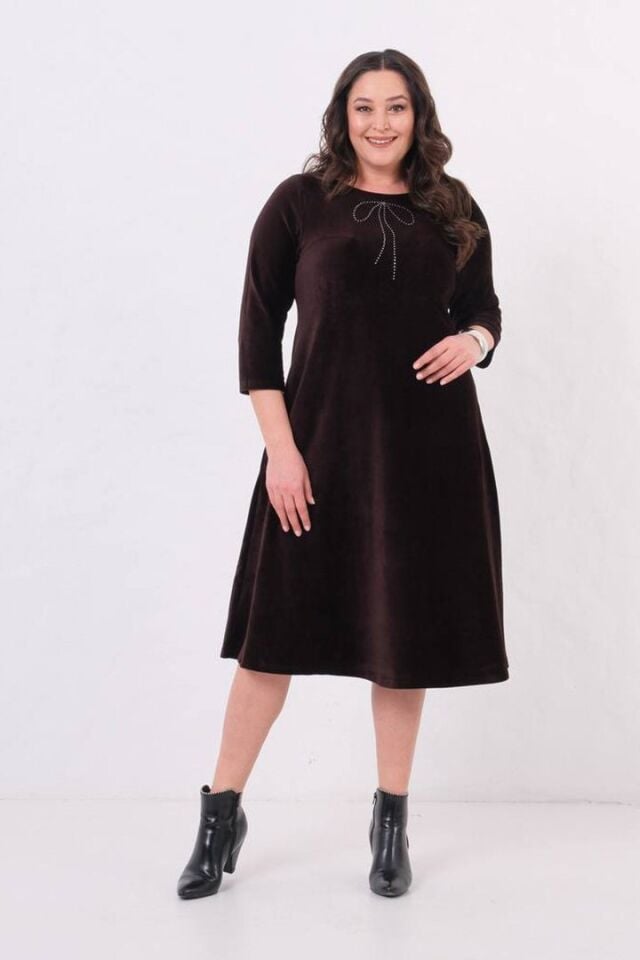 Büyük Beden Fitilli Penye Kadife Midiboy Elbise Kahverengi Likralı Şık ve Rahat