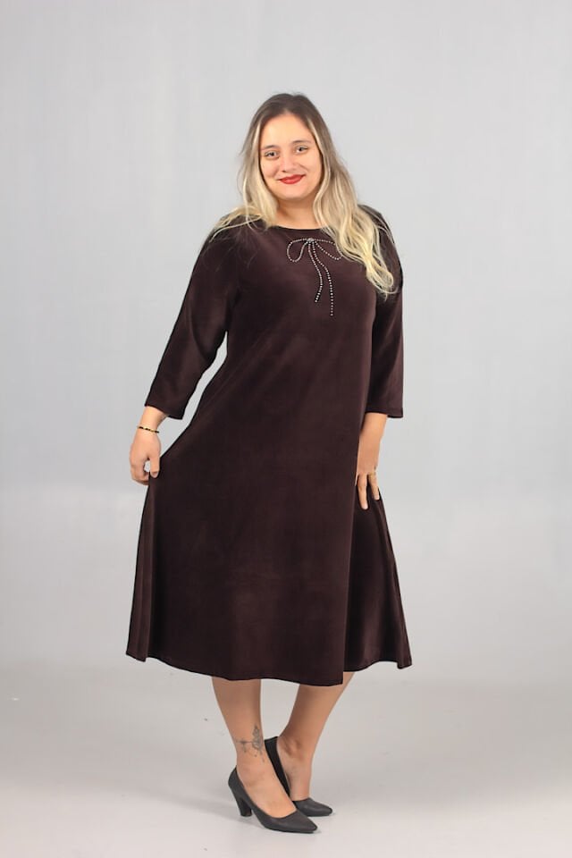 Büyük Beden Fitilli Penye Kadife Midiboy Elbise Kahverengi Likralı Şık ve Rahat