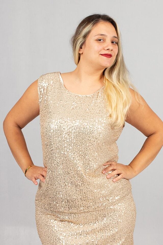 Büyük Beden Kadın Giyim Pul Payetli Gold Bluz Şık Ve Zerafet Dolu!