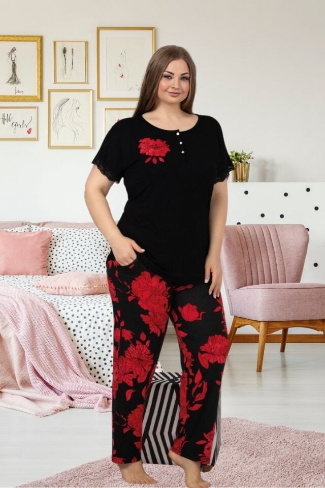 Büyük Beden Siyah Çiçek Desenli Likralı Viskon Penye Pijama Takımı