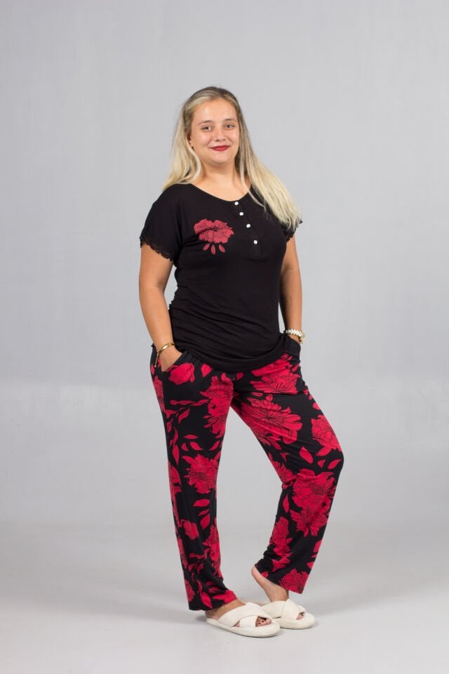Büyük Beden Siyah Çiçek Desenli Likralı Viskon Penye Pijama Takımı