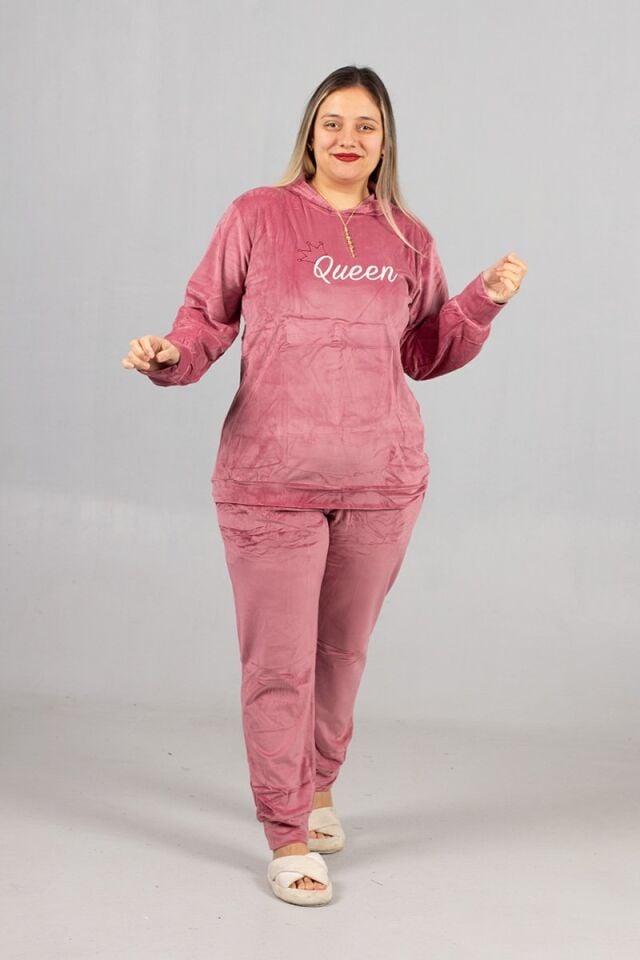 Premium Kalite Kapşonlu Pembe Kadife Takım – 44-54 Beden Arası Şık ve Rahat Kadın Takım