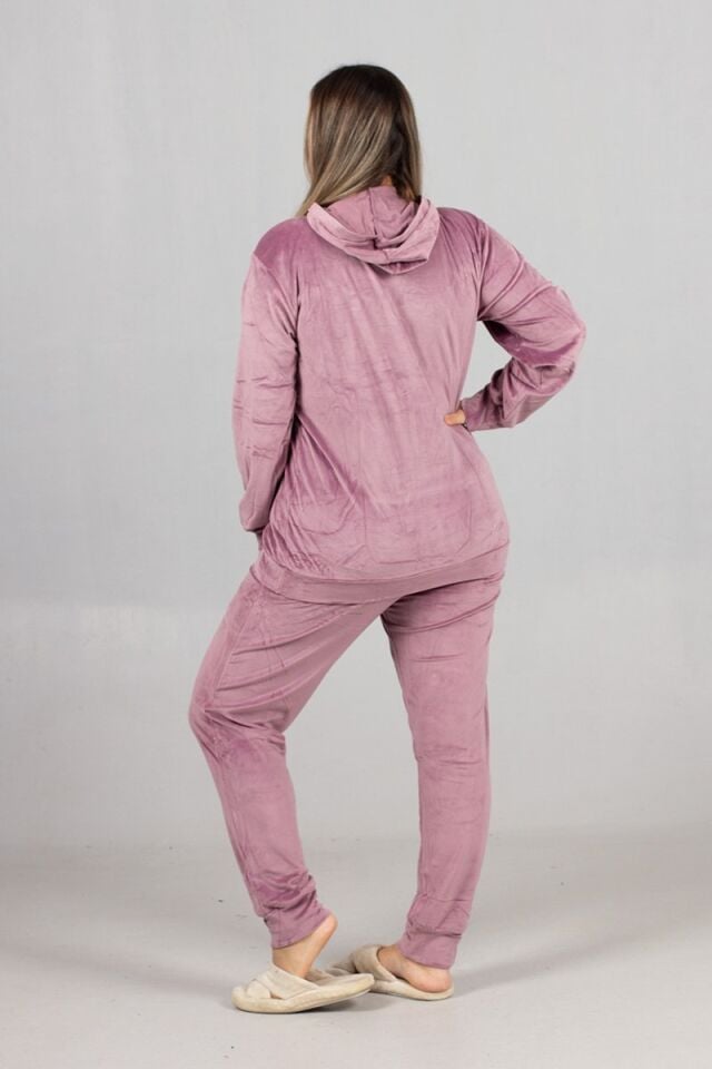 Premium Kalite Kapşonlu Lila Kadife Takım – 44-54 Beden Arası Şık ve Rahat Kadın Takım