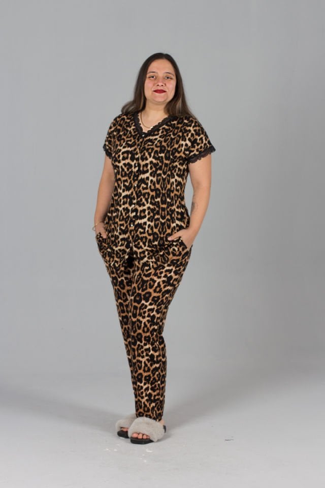 Büyük Beden Düğmeli Pijama Takım Leopar