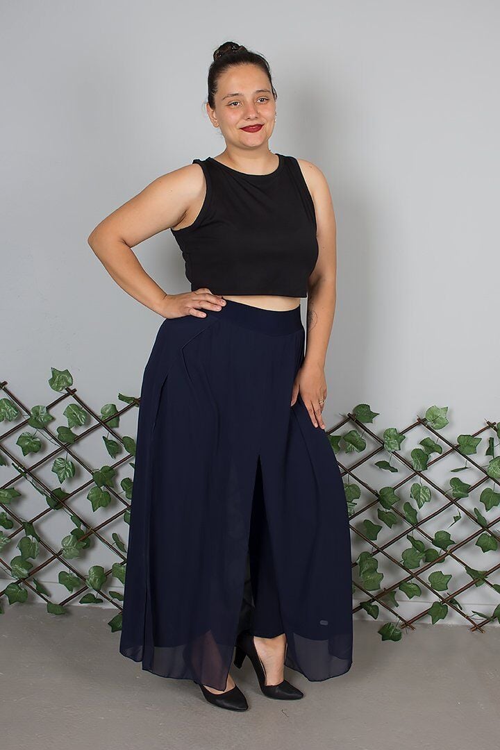 Büyük Beden Şifon Lacivert Şalvar – İçi Candy Kumaş, 44/54 Beden Arası Rahat ve Şık Tasarım