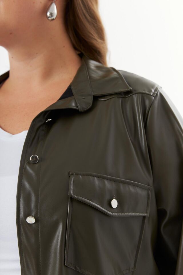 Büyük Beden Yeşil Suni Deri Tunik Gömlek