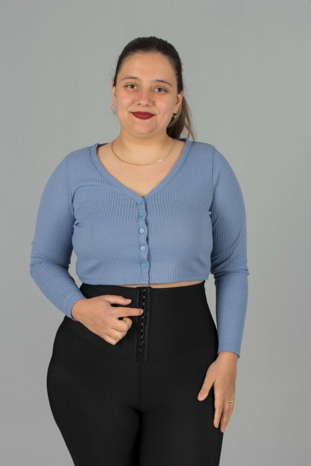 Büyük Beden Crop Hırka Bluz