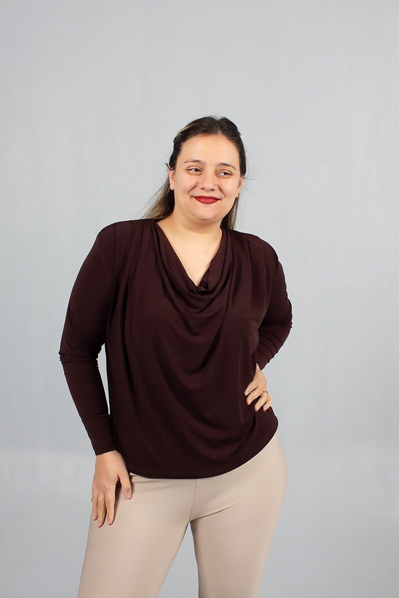 Degaje Yaka Kahverengi Bluz Candy Kumaş Likralı Rahat Kalıp