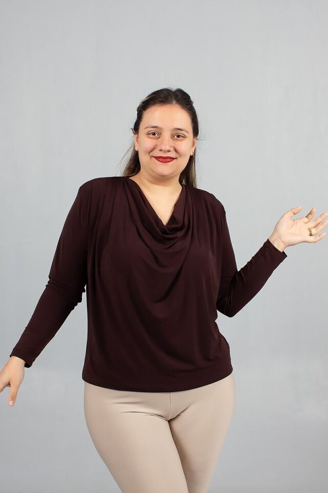 Degaje Yaka Kahverengi Bluz Candy Kumaş Likralı Rahat Kalıp