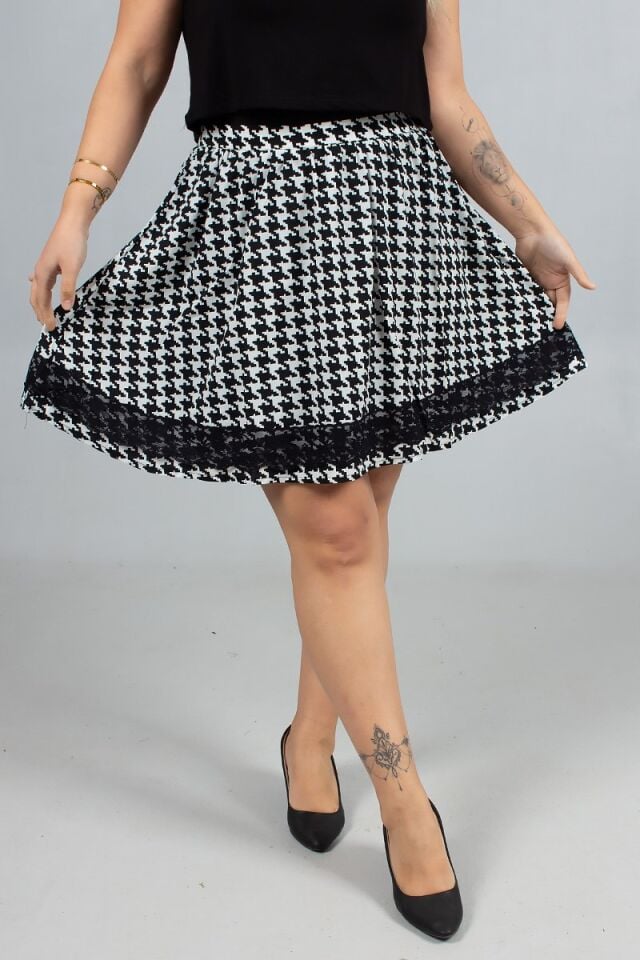 Büyük Beden Pöti Kareli Dantel Detaylı Şifon Astarlı Etek