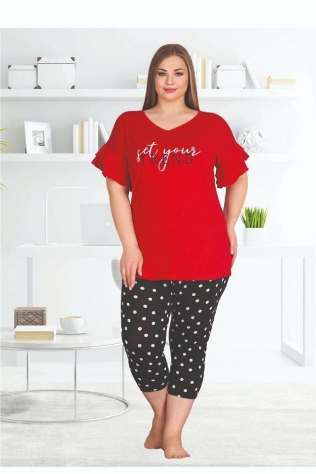 Büyük Beden Kadın Kapri Pijama Takım Puantiyeli Kırmızı P10582