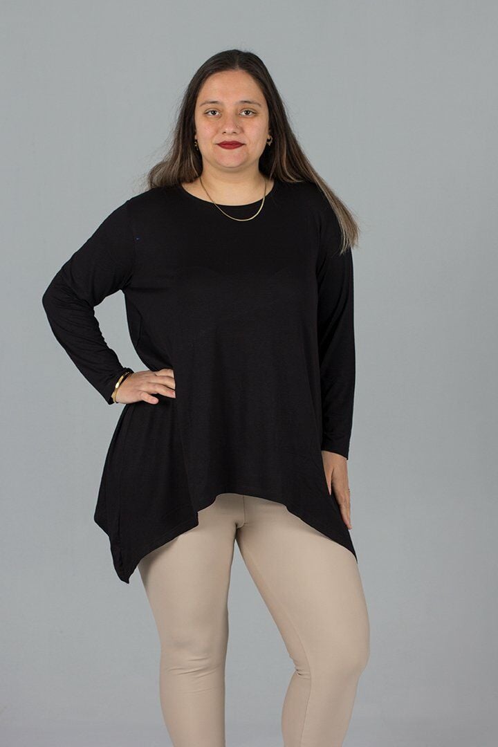 Büyük Beden Etek Ucu Simetrik Kesim Tunik Siyah