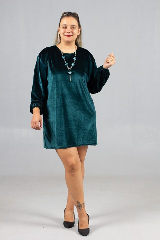 Maksimum Şıklık Kolyeli Büyük Beden  Kadife Tunik