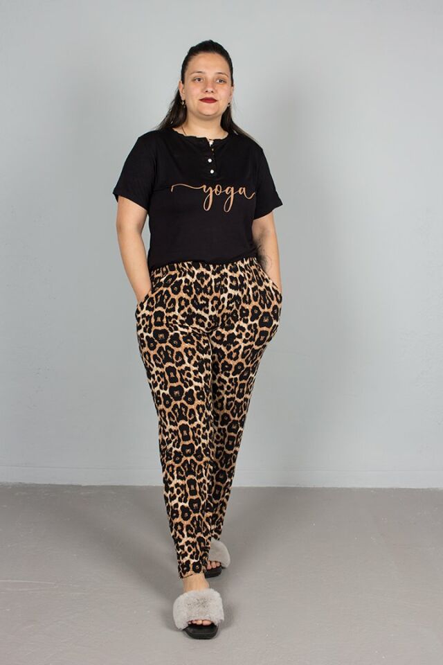 Büyük Beden Alt Leopar Üst Düğmeli Pijama Takım